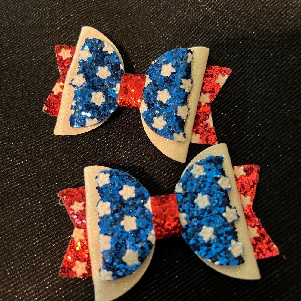 Sparkling Red White Blue Patriotic Hair clips bidding on the pair